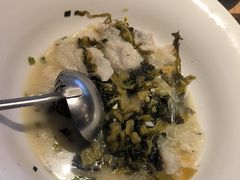 -严记小天府酸菜鱼(西四路店)