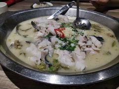 酸菜乌江鱼-川旺角川粤融合菜•海景餐厅(星海广场店)