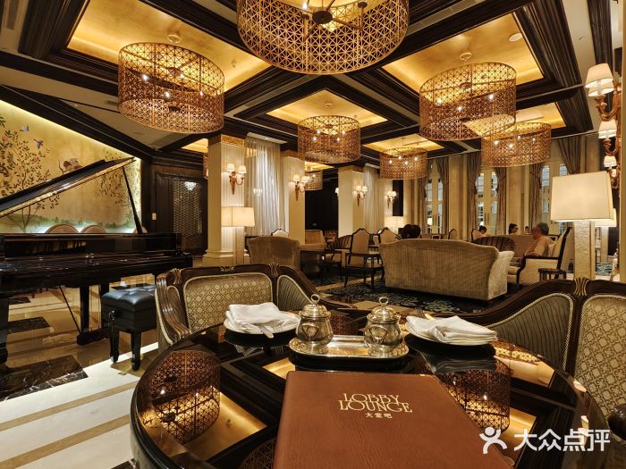 大连一方城堡豪华精选酒店大堂吧图片
