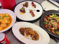 -闫府私房菜·百年鲁菜(恒隆店)