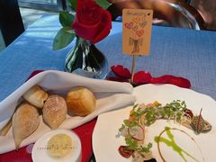 -弦月窗LUNETTE BY AMANDA(复兴路店)