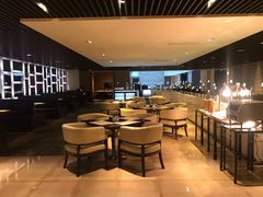 -中航泊悦酒店·云庭咖啡厅(虹桥机场T2店)
