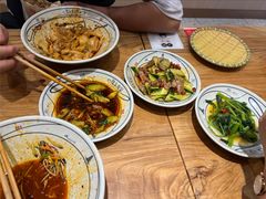 -陇上秦轩西安biangbiang面(朝龙汇店)