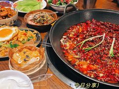 -萍姐火锅·公路夜市(武汉首店)