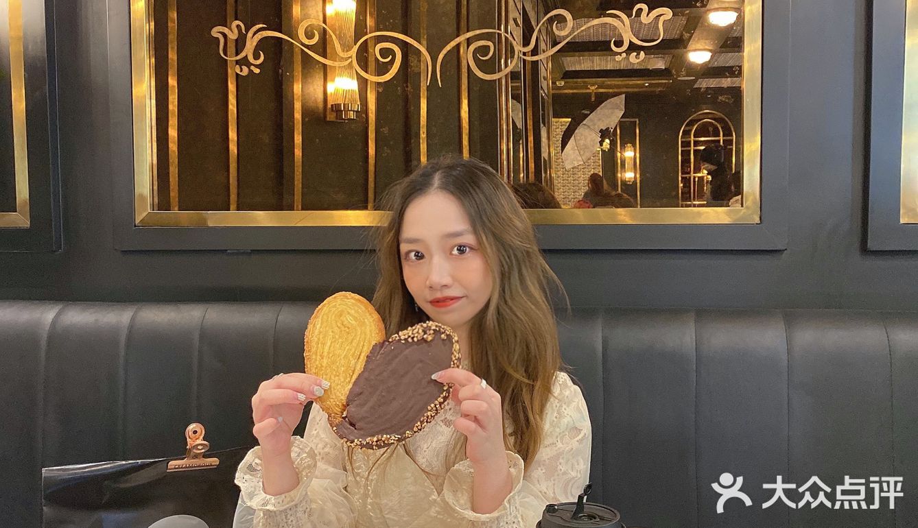 首尔江南网红面包店终于在上海开业啦🥐