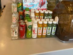 零售区-老乡鸡(六安新加坡御苑店)