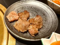 -山川小町·极番烧肉(新地假日广场店)