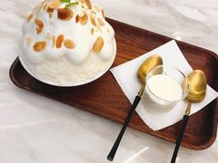 榴莲肉加榴莲芝士-丹礼糖甜品