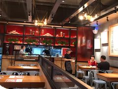 大堂-渝是乎酸菜鱼(龙旗购物中心店)