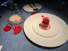 -弦月窗LUNETTE BY AMANDA(复兴路店)