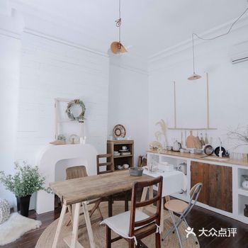 住进上海 | 老城区独栋环形大窗户老洋房