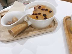 蔓越莓桃胶银耳-炖物24章·顺时轻养茶(杭州大厦店)