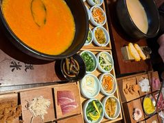 -银米·云南传统过桥米线(双廊黑金冠店)