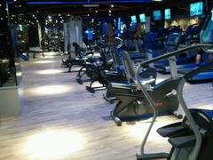 -一兆韦德健身(慧芝湖店)