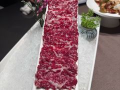 -左庭右院鲜牛肉火锅黑金店(陆家嘴中心店)