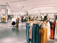 -URBAN REVIVO(佛山南海万达广场店)