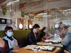 大堂-过桥缘·过桥米线(大华虎城嘉年华店)