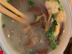 金陵鸭血粉丝汤-弄堂小笼包(西青中北永旺购物中心店)