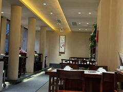 -四点金粥底火锅(沂州里店)