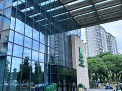 -上海虹桥西郊假日酒店