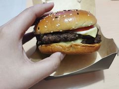 双层北美烧烤风味安格斯厚牛堡-麦当劳(展览路店)