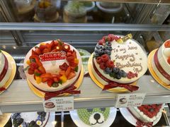 -花花卷卷·鲜食蛋糕(静安久光百货店)