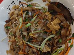 -蚝火爆·烧烤餐厅