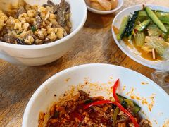 -老乌家特色小炒泡馍(大皮院店)