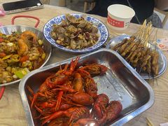 -江城燕子大排档(江汉路步行街店)