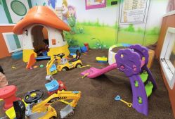 -孩子王童乐园(天津远洋乐堤港店)