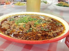 -洪霞餐馆·川菜·鲜货现炒(两江春城店)