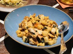 -杭州西子湖四季酒店·金沙厅