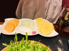 -大匠工房古船木艺术餐厅·猪肚鸡专门店(长白仙岛店)