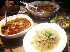 酸菜嫩牛肉-渝信川菜 · 川味家常菜(长安店)