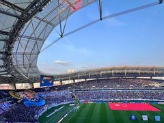 -八万人体育馆-外场足球场