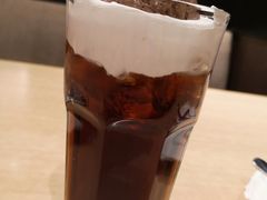 尊赏丝滑奶茶（热）-必胜客(松雷店)