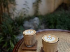 拿铁-Metal hands·铁手咖啡