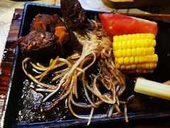 -穹六人间 people 6(岳阳路店)