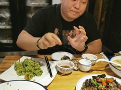 -旺角小渔村·海肠捞饭开创者(环山路店)