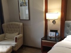 -华雅·云缦酒店(岳阳楼区火车站店)