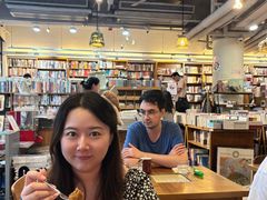 -百老汇电影中心(油麻地店)