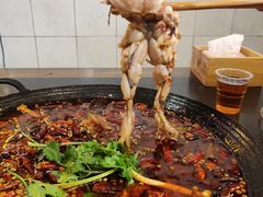-鸿顺老铁锅美蛙鱼府(解放碑店)