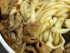 -中山牛肉肥肠粉面馆(军工社区店)