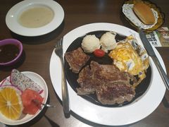 -豪客来牛排(空港华联店)