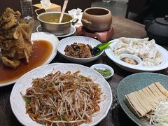 -魁盛居百年鲁菜馆(县西巷店)