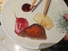 -雍容荟帝王蟹活龙虾展台自助(IFS黑金店)