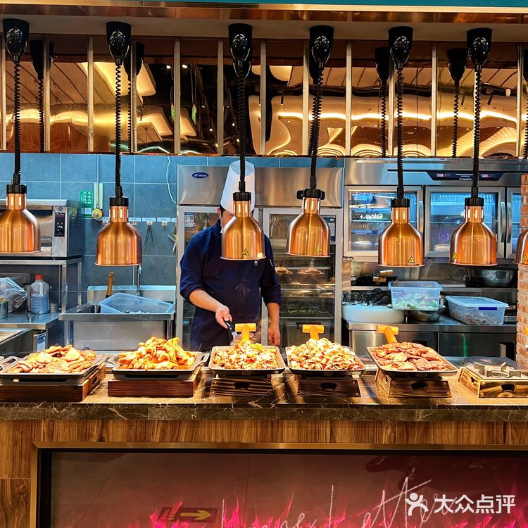 人气火爆自助餐|東盛炭烤自助料理