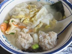 -长人馄饨铺(解放街店)