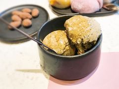 牛肝菌冰激凌-半山腰·云南菜(侨福芳草地店)