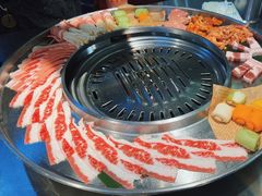 -哈哈碳都·牛肋条无限自助烤肉(宝龙店)